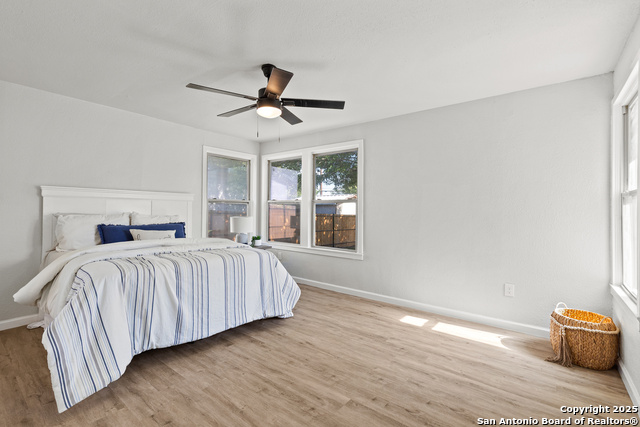 Image 14 of 26 For 2630 Kings Hwy W
