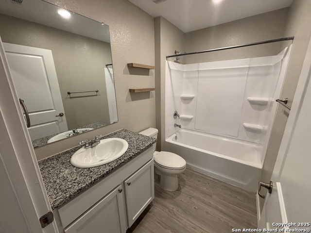 Image 14 of 18 For 9443 Somerset Way