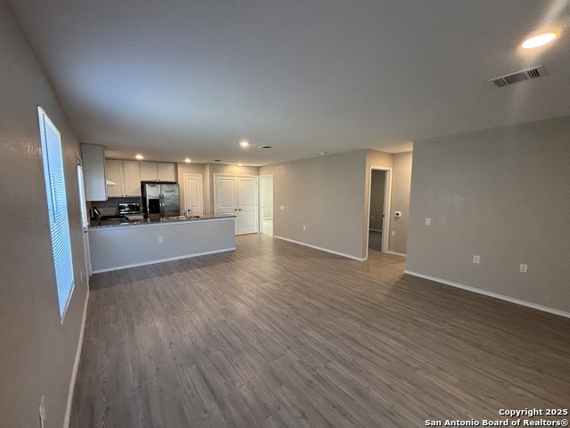 Image 5 of 18 For 9443 Somerset Way