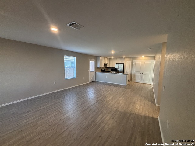 Image 6 of 18 For 9443 Somerset Way