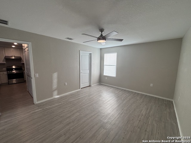 Image 8 of 18 For 9443 Somerset Way