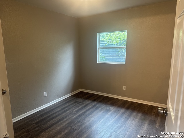 Image 4 of 11 For 378 Petaluma E