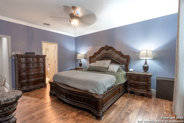 Image 24 of 49 For 13335 Chalk Hl