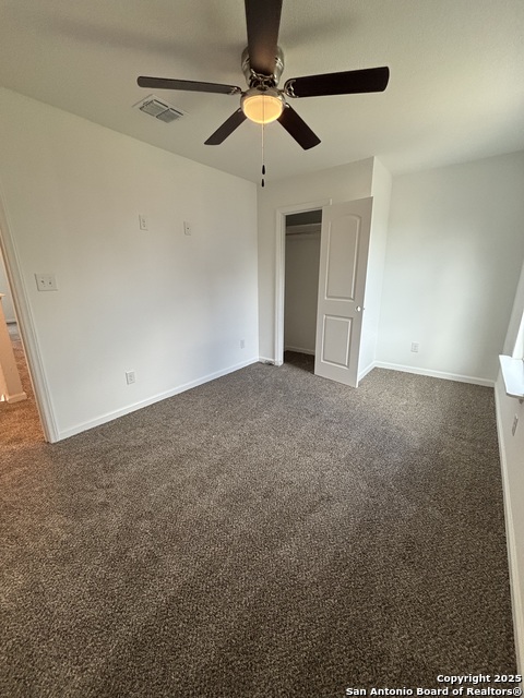 Listing photo id 14 for 3038 Salinas