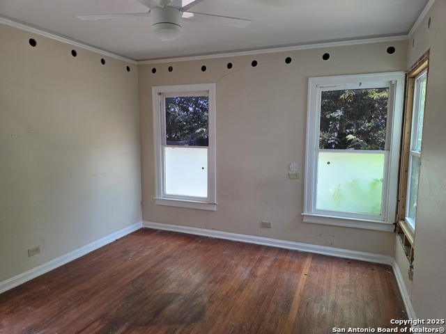 Image 7 of 12 For 629 Westwood