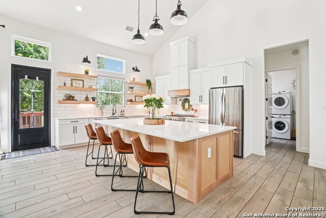 Image 12 of 43 For 11260 Beverly Hills