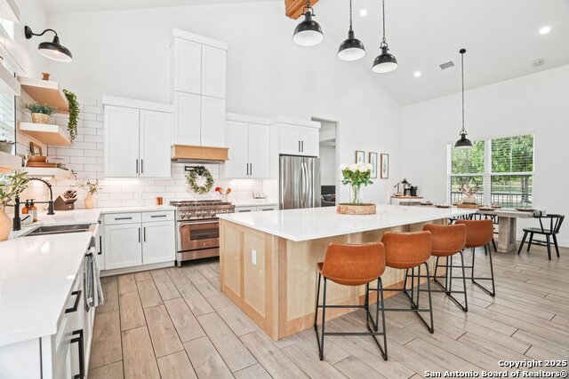 Image 13 of 43 For 11260 Beverly Hills