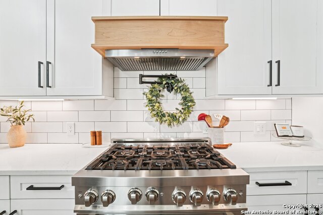 Image 14 of 43 For 11260 Beverly Hills