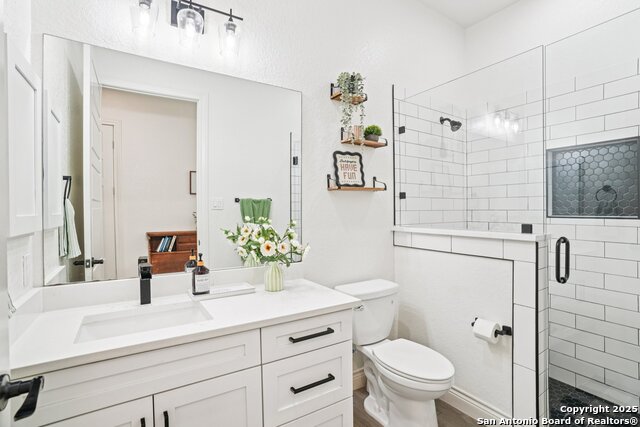 Image 23 of 43 For 11260 Beverly Hills