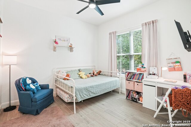 Image 24 of 43 For 11260 Beverly Hills