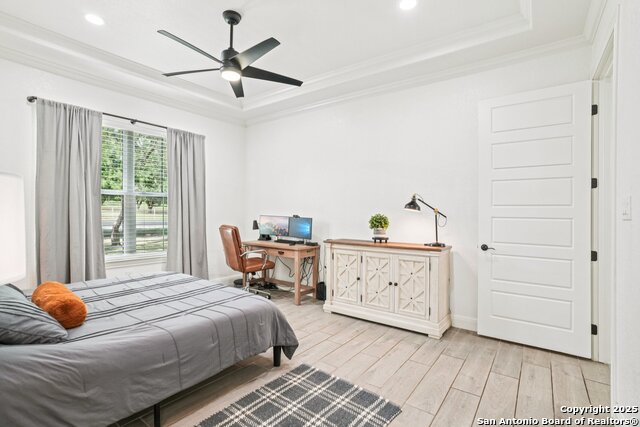 Image 28 of 43 For 11260 Beverly Hills