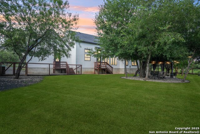 Image 33 of 43 For 11260 Beverly Hills