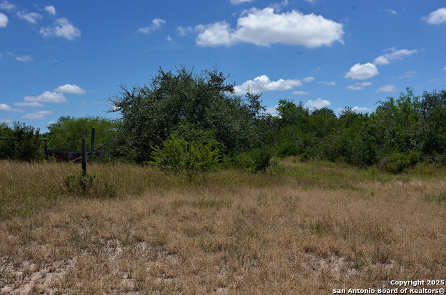 Image 18 of 24 For 1641 Charco  