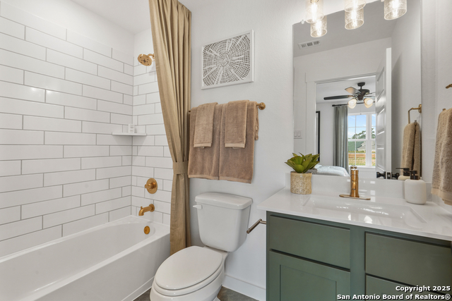 Image 21 of 28 For 6434 Velma Path