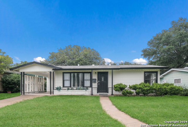 Details for 323 Craigmont Ln, San Antonio, TX 78213