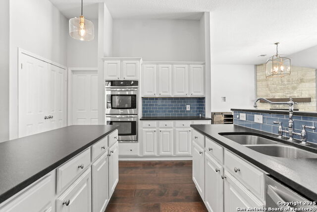 Image 19 of 47 For 26308 Reyglen