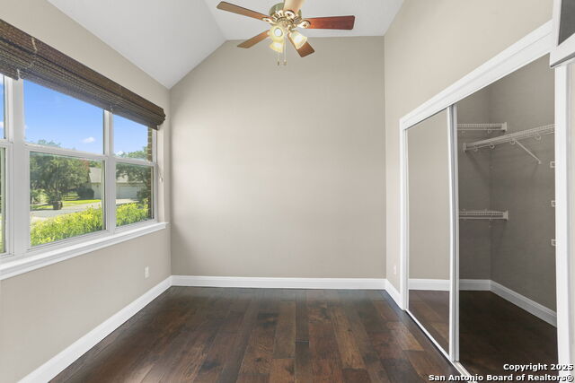 Image 32 of 47 For 26308 Reyglen