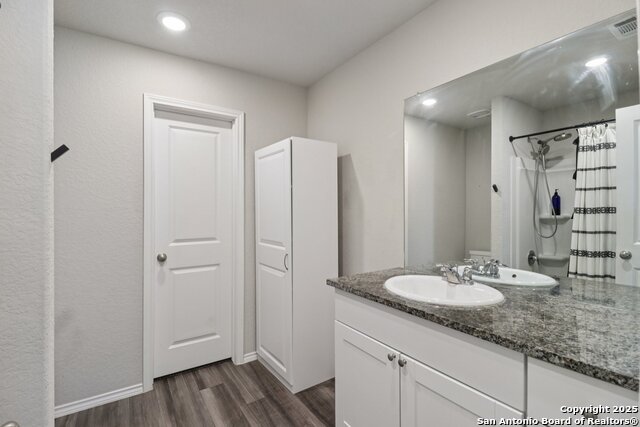 Listing photo id 11 for 10443 De Gonzalo Way