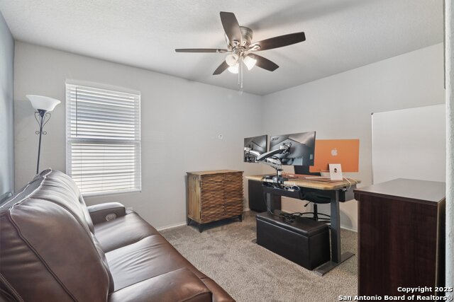 Listing photo id 14 for 10443 De Gonzalo Way