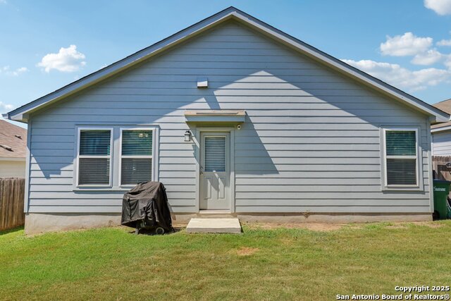 Listing photo id 20 for 10443 De Gonzalo Way