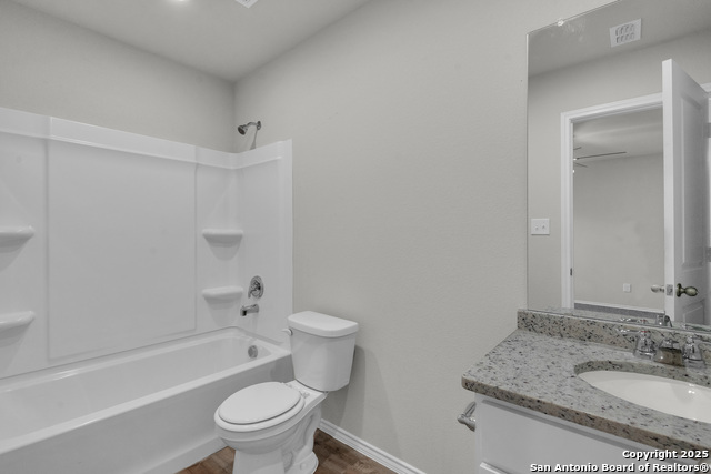 Image 28 of 28 For 8911 Fm 1560 305-306 N