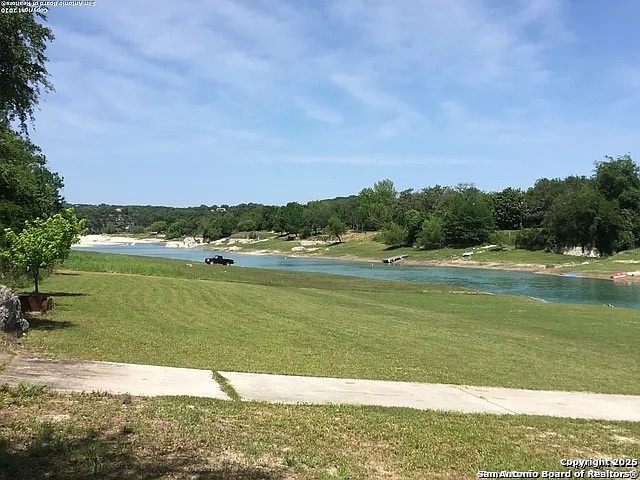 Image 20 of 20 For 1316 Lakeshore Dr