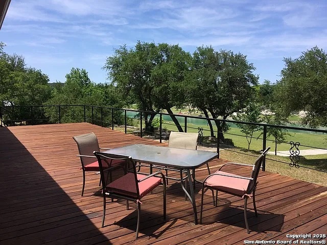 Image 5 of 20 For 1316 Lakeshore Dr