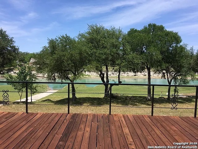 Image 6 of 20 For 1316 Lakeshore Dr