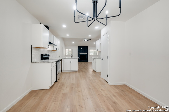 Image 17 of 32 For 7030 Forest Grove