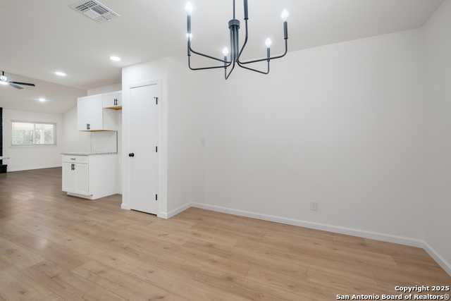 Image 18 of 32 For 7030 Forest Grove