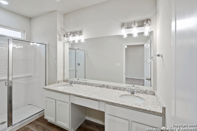Image 19 of 20 For 8911 Fm 1560 407-408 N