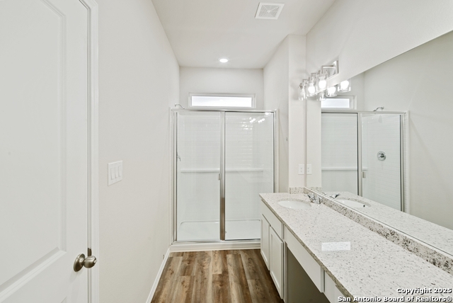 Image 20 of 20 For 8911 Fm 1560 407-408 N