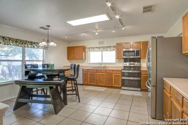 Image 10 of 30 For 10434 Manor