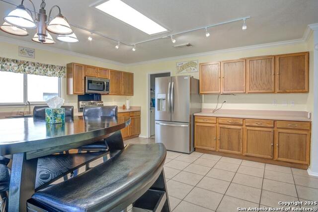 Image 11 of 30 For 10434 Manor