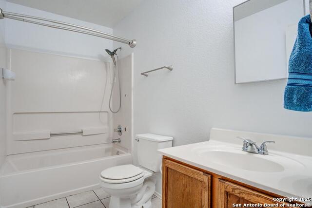 Image 17 of 30 For 10434 Manor