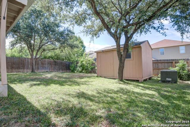 Image 27 of 30 For 10434 Manor