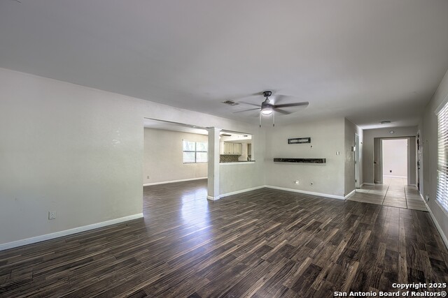 Image 8 of 27 For 324 Hickory Hill