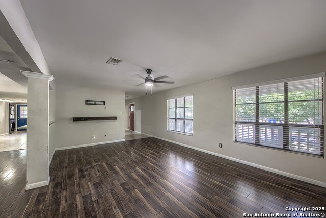 Image 9 of 27 For 324 Hickory Hill