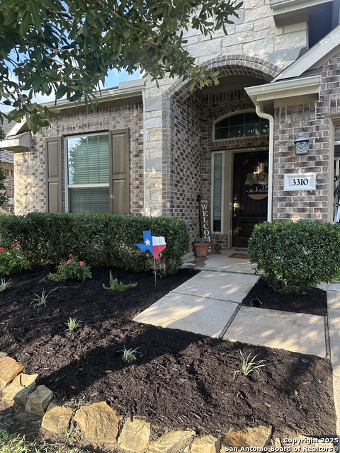 Listing photo id 0 for 3310 Jane Way