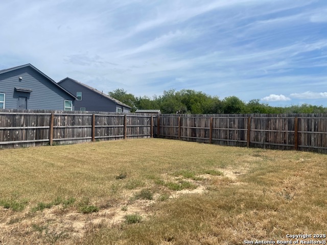 Image 6 of 7 For 6827 Grand Valley
