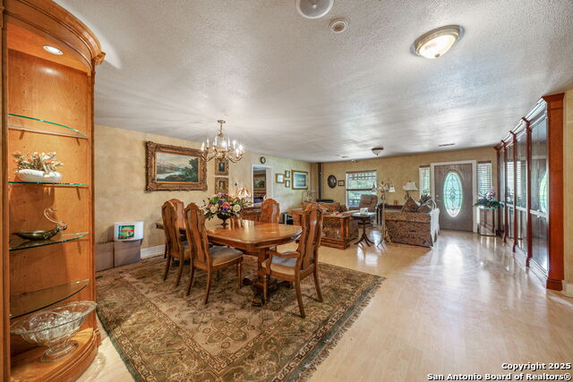 Listing photo id 22 for 1551 Windy Knoll N