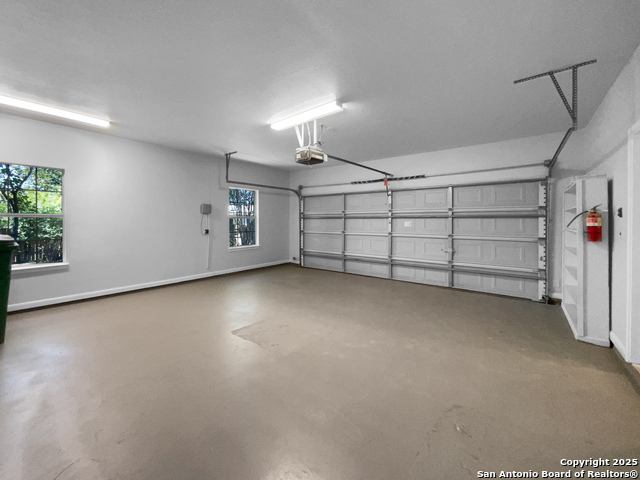 Image 17 of 25 For 2203 Geneva St