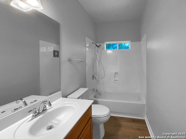Image 23 of 25 For 2203 Geneva St
