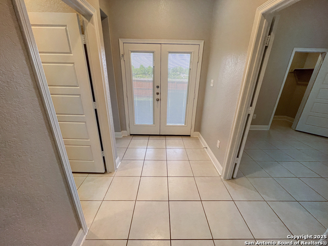 Listing photo id 28 for 13751 Bradford Park