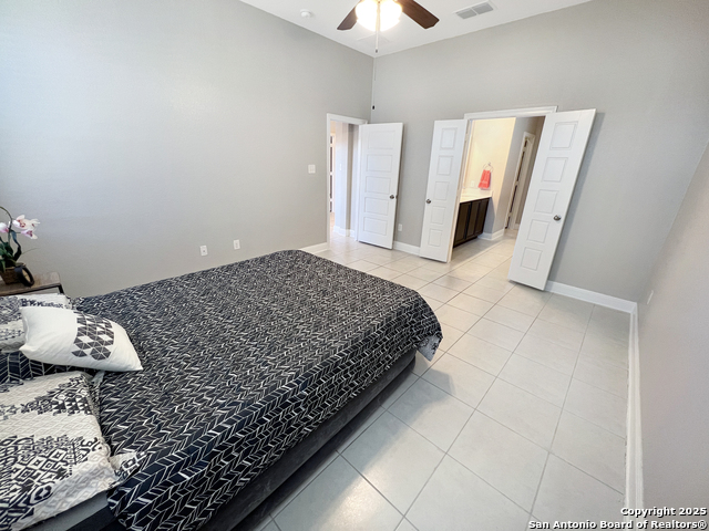 Listing photo id 31 for 13751 Bradford Park