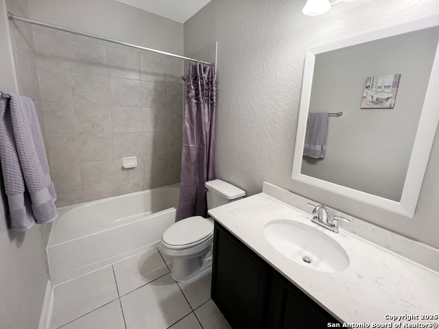 Listing photo id 5 for 13751 Bradford Park