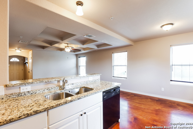 Image 12 of 27 For 7314 Colina 1