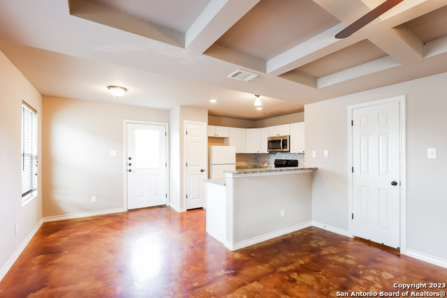 Image 6 of 27 For 7314 Colina 1