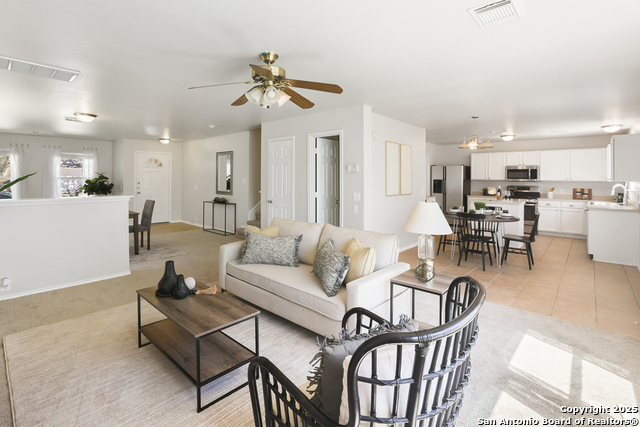 Image 10 of 27 For 15811 Beaufort Blvd