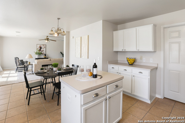 Image 14 of 27 For 15811 Beaufort Blvd